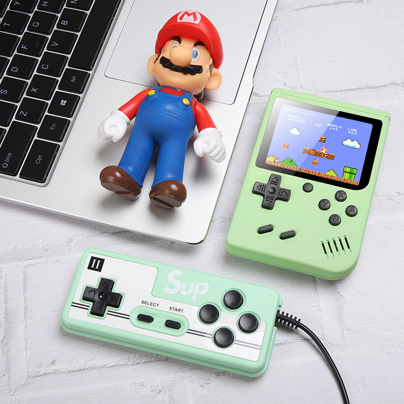 Tragbare Mini-Handheld-Spielkonsole im Retro-Stil