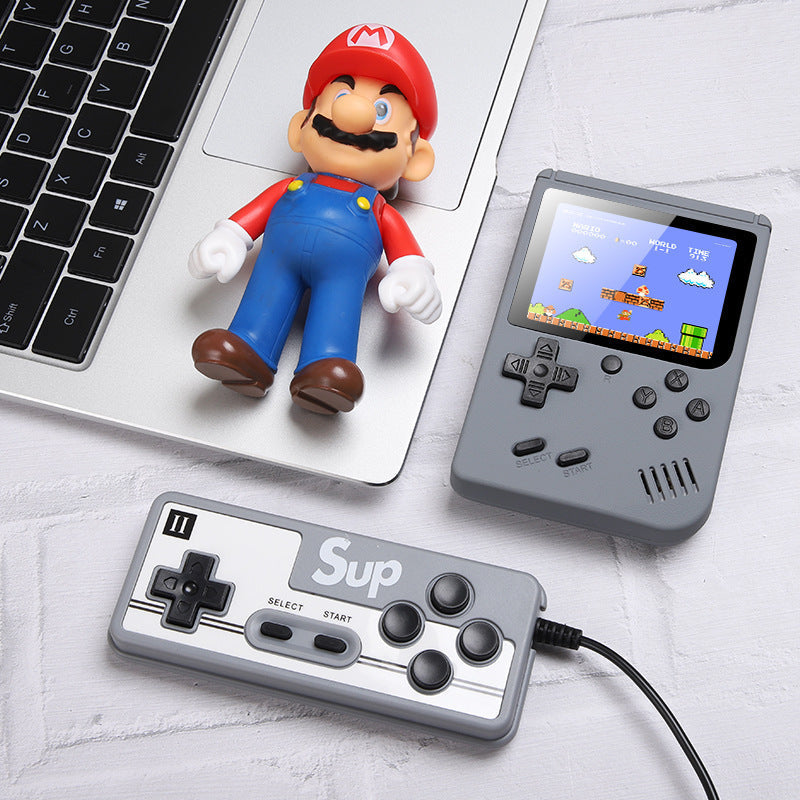 Tragbare Mini-Handheld-Spielkonsole im Retro-Stil