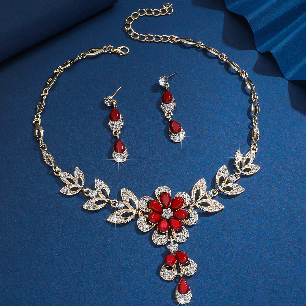 Vintage Floral Jewelry Set