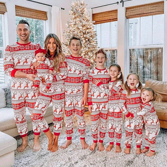 Outlet - Matchande julpyjamas för hela familjen - Röd