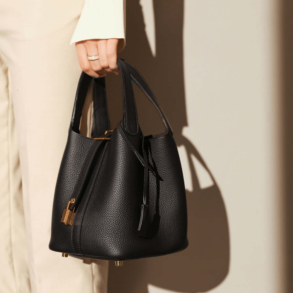 Premium Bucket Tote Bag With Lock-0