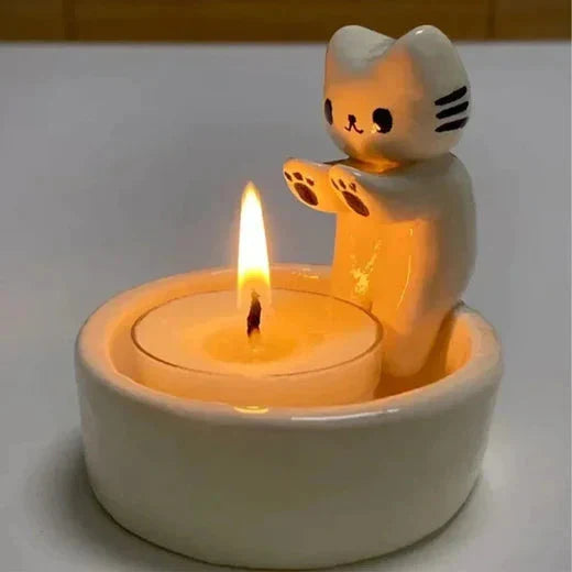 Söt kattljusstake - Katt vid lägerelden