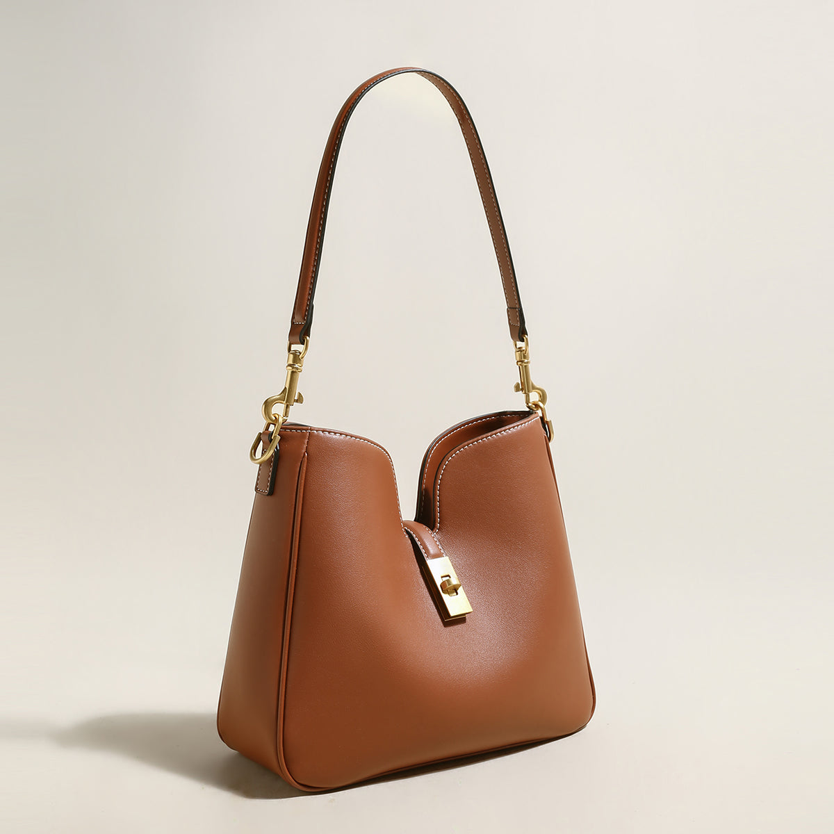 Stylish Scallop Leather Tote Bag-1