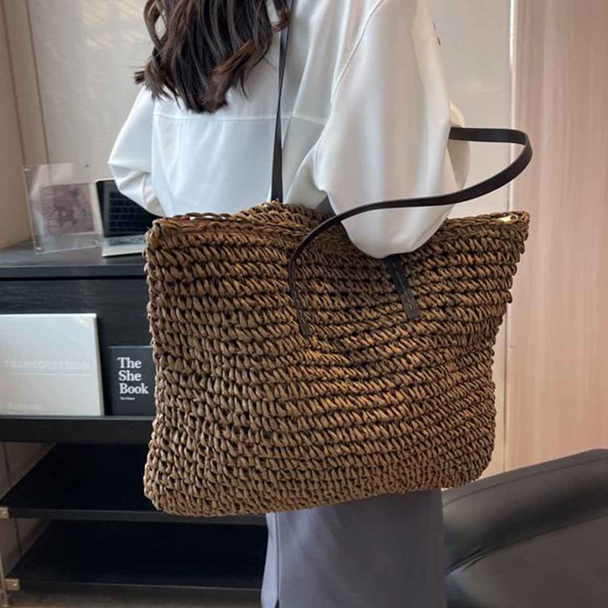 SunTote™ - Väska i vävt strå