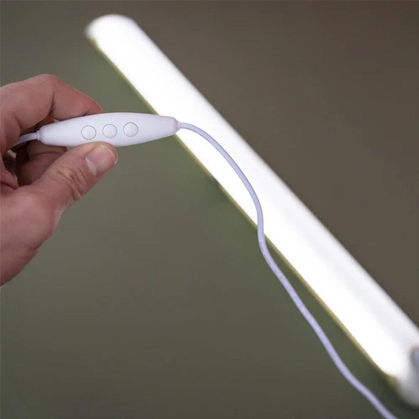 Uppblåsbar Campinglampa – Smart och Portabel Belysning för Alla Äventyr - USB
